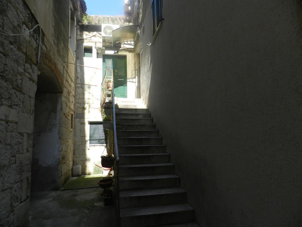 Apartment Nika Split Buitenkant foto